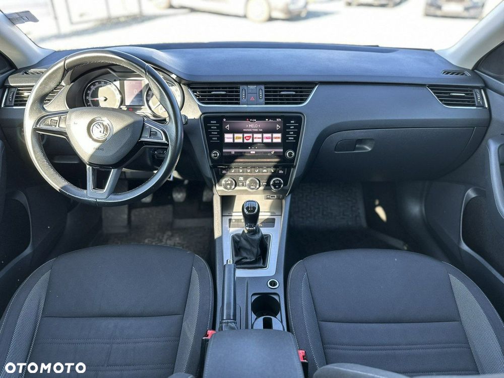 Skoda Octavia 1.6 TDI SCR Ambition - 5