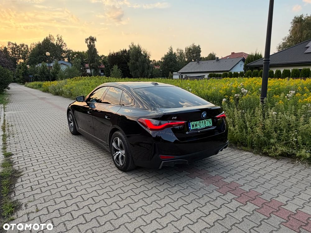 BMW i4 70.3kWh eDrive 35 - 4