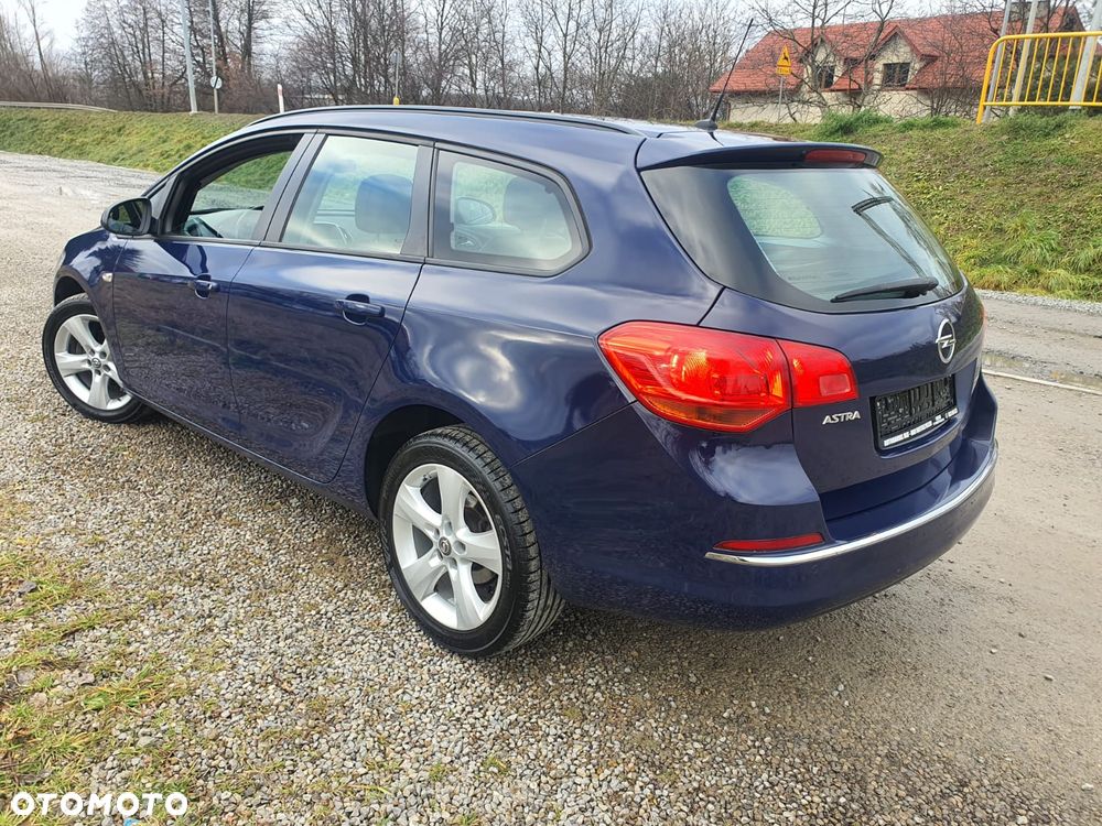 Opel Astra 1.6 ECOFLEX Start/Stop 150 Jahre - 8