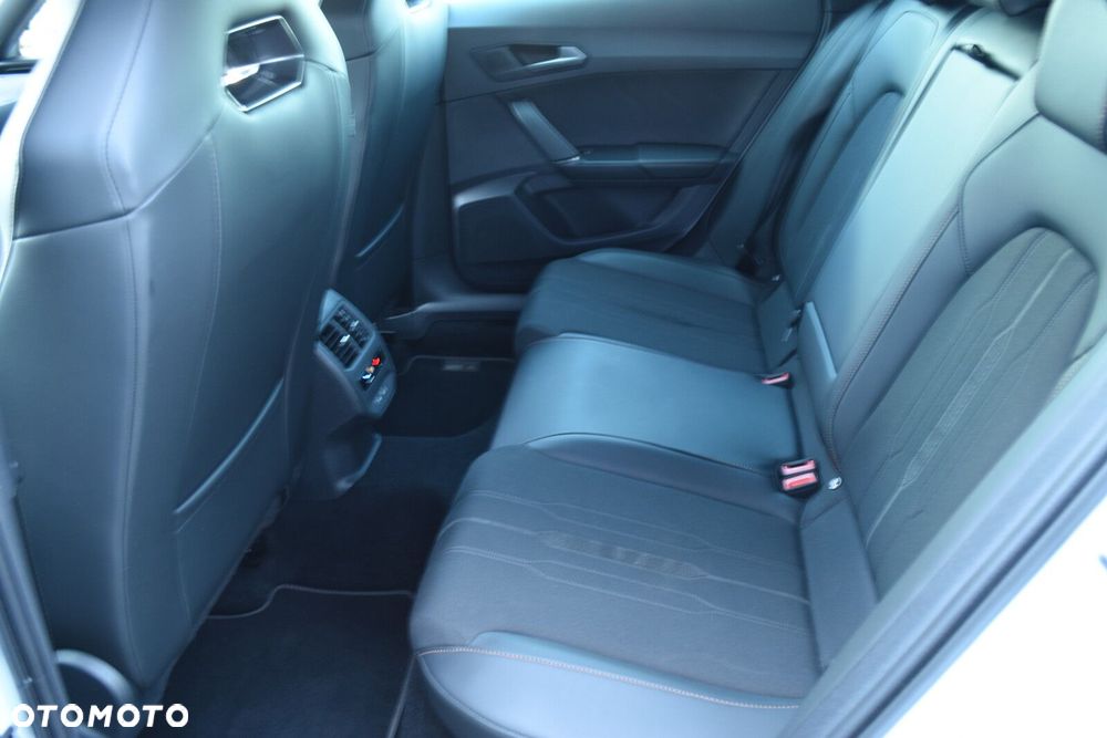 Cupra Formentor 1.5 TSI DSG - 32