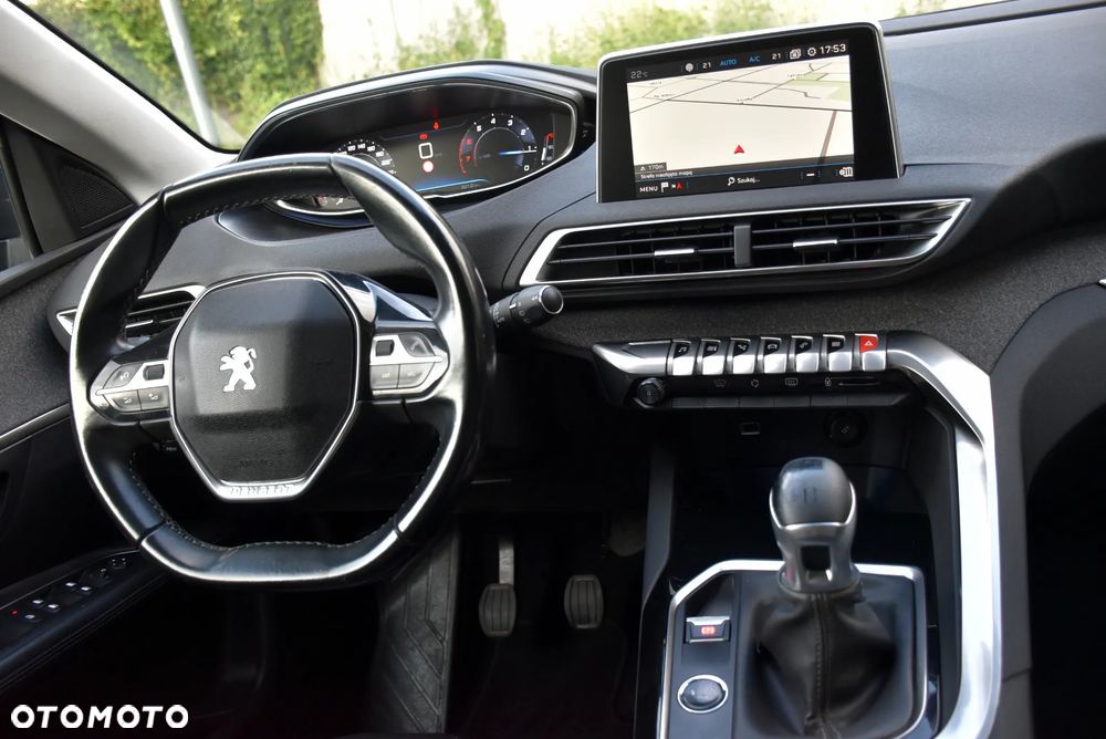 Peugeot 3008 - 23
