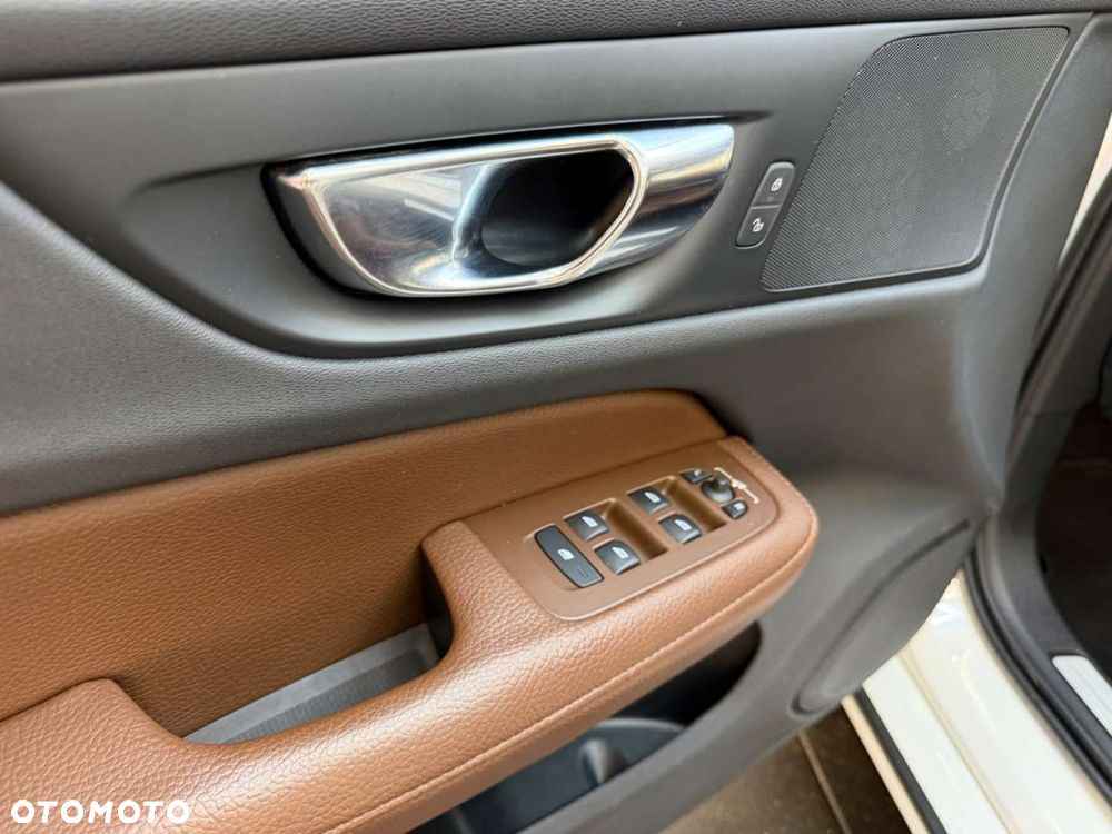 Volvo V60 - 21