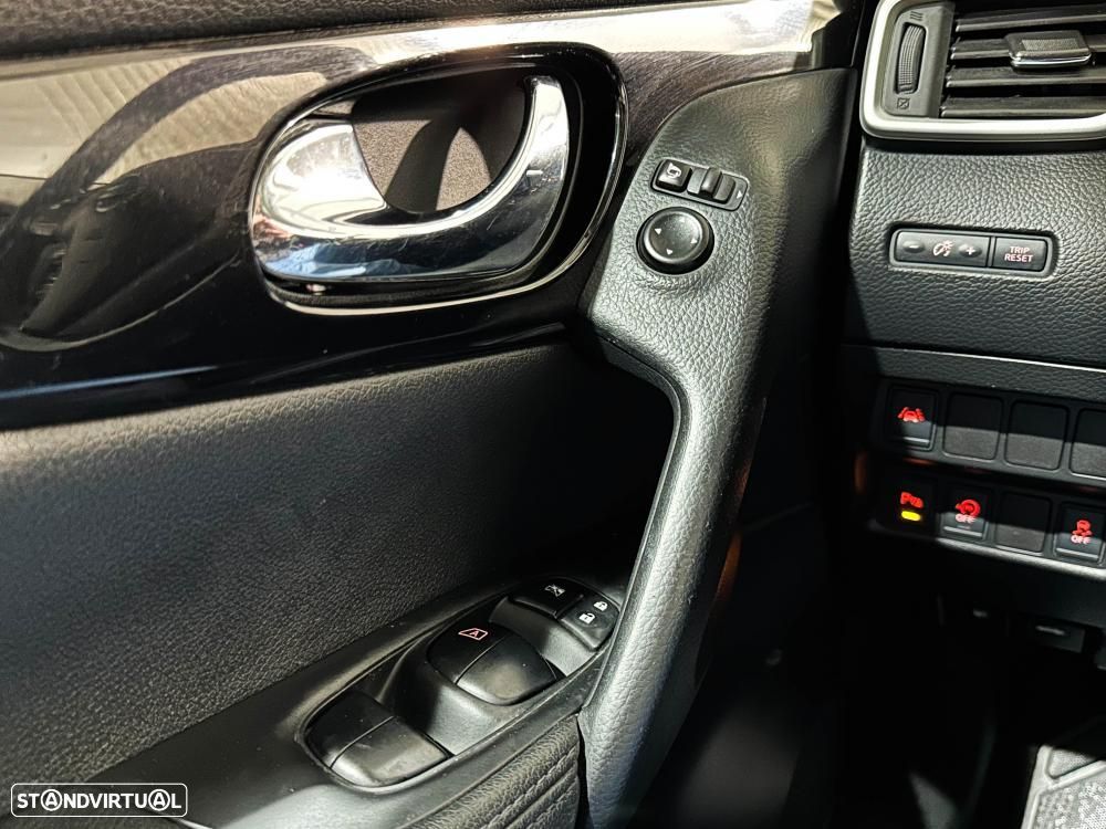 Nissan Qashqai 1.5 dCi Tekna Premium - 42