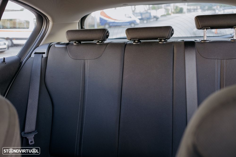 BMW 116 d Line Sport - 30