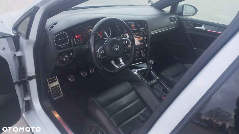 Volkswagen Golf 2.0 TSI BMT GTI Performance - 23