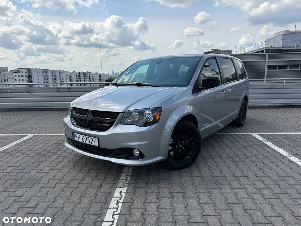Dodge Grand Caravan - 15