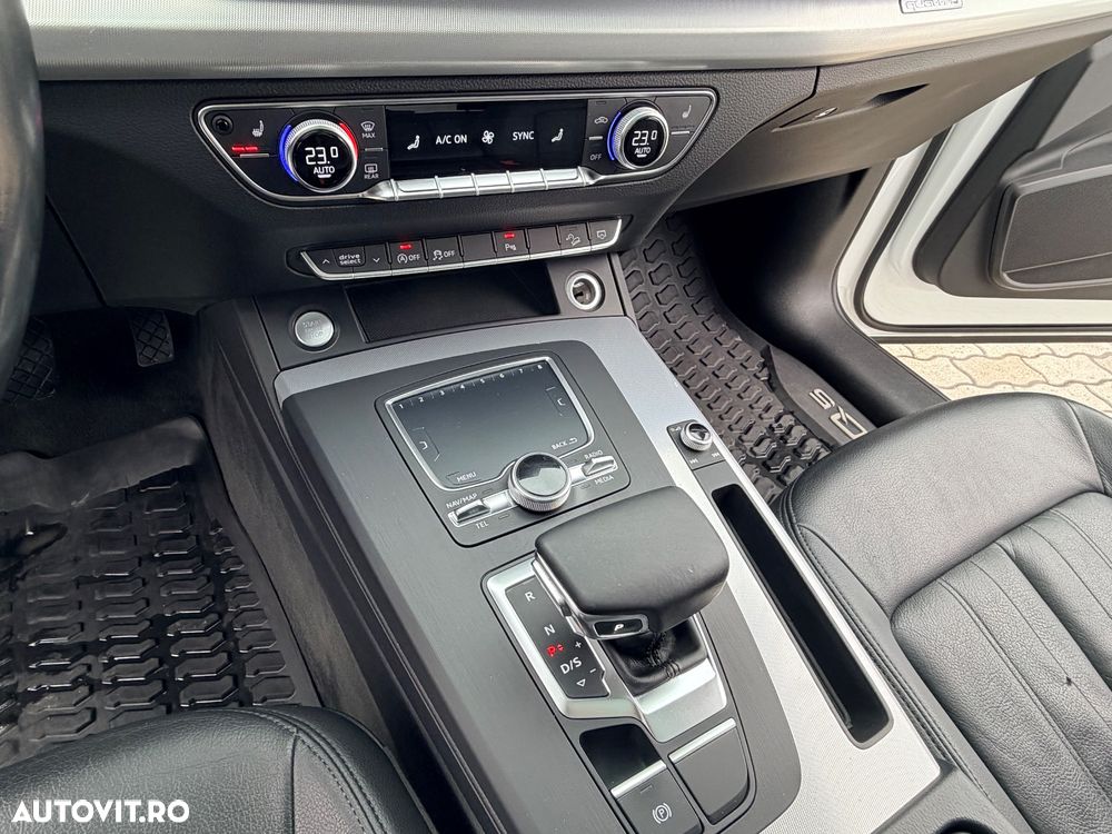 Audi Q5 2.0 TFSI Quattro S tronic design - 11