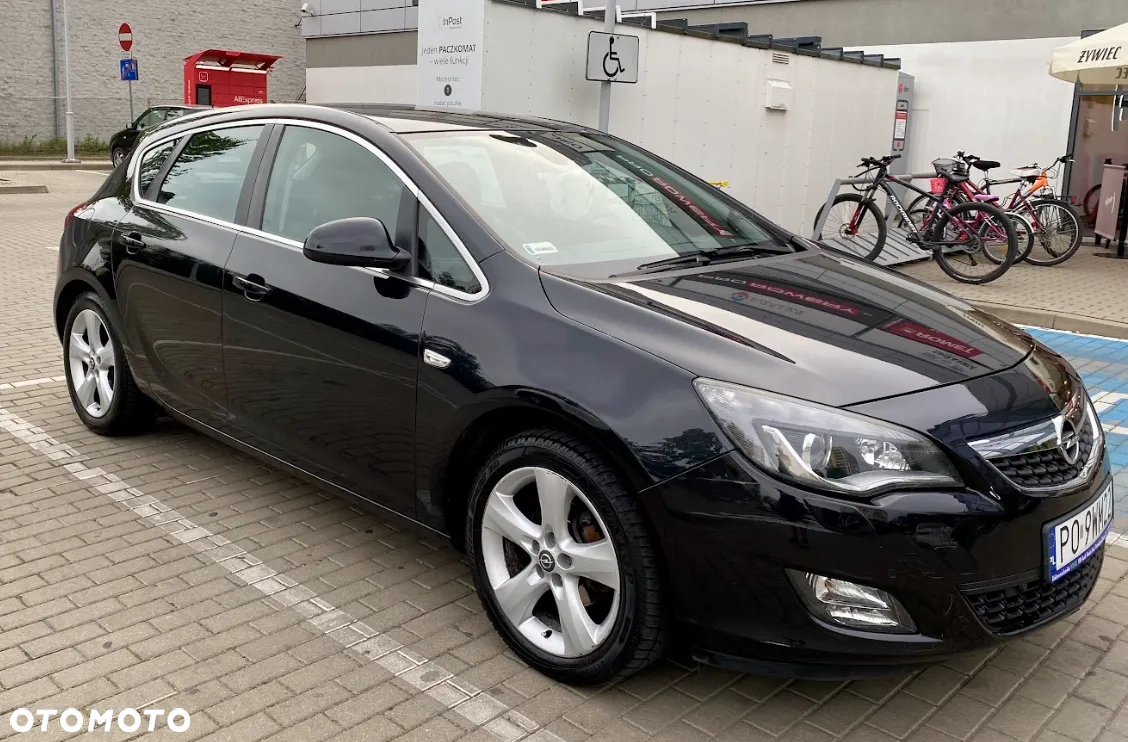 Opel Astra - 2