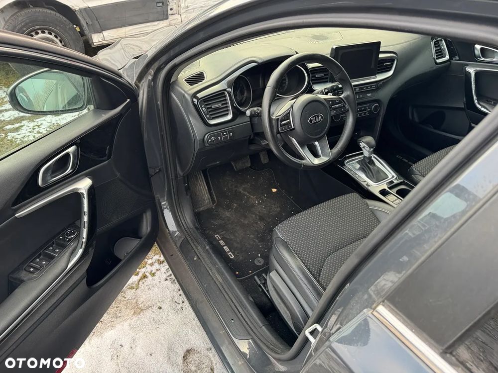 Kia Ceed 1.4 T-GDI DCT OPF Spirit - 11