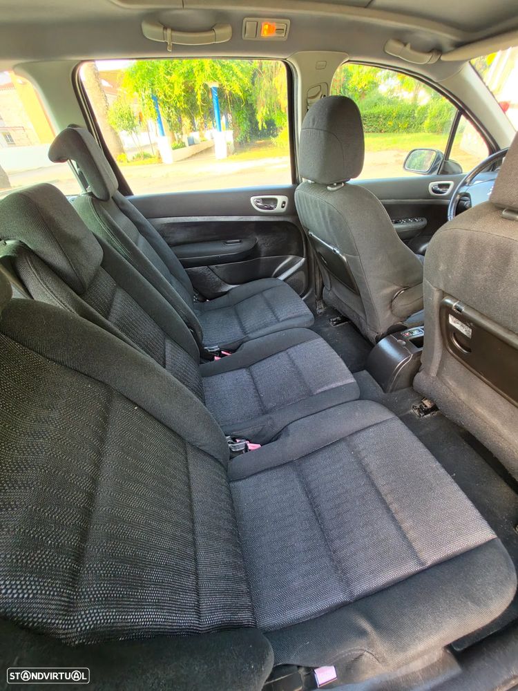 Peugeot 307 SW 1.6 HDi - 12