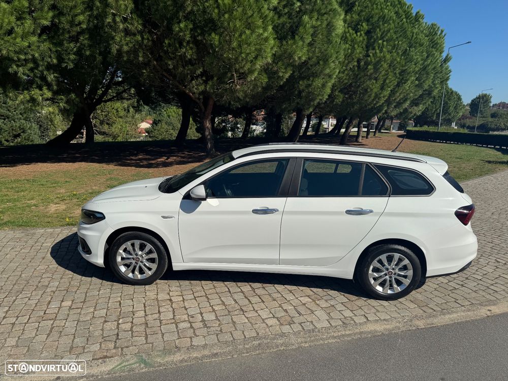 Fiat Tipo Station Wagon 1.3 M-Jet Street - 21