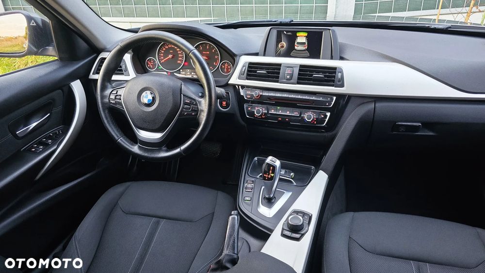 BMW Seria 3 - 21