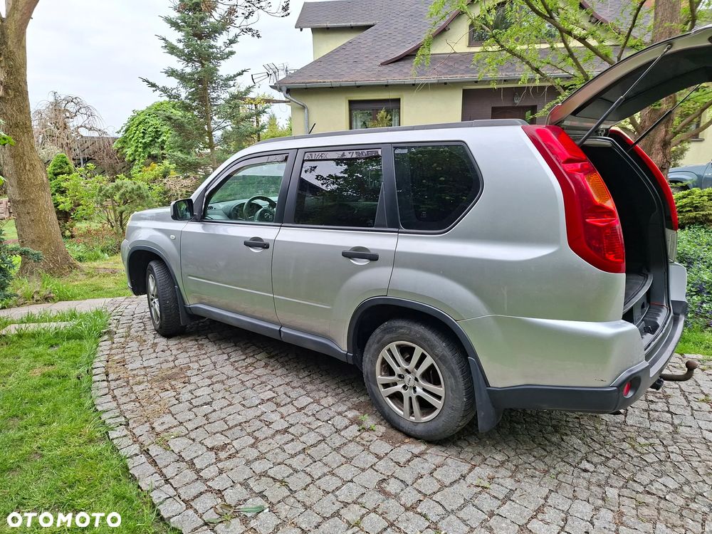 Nissan X-Trail 2.0 XE - 3