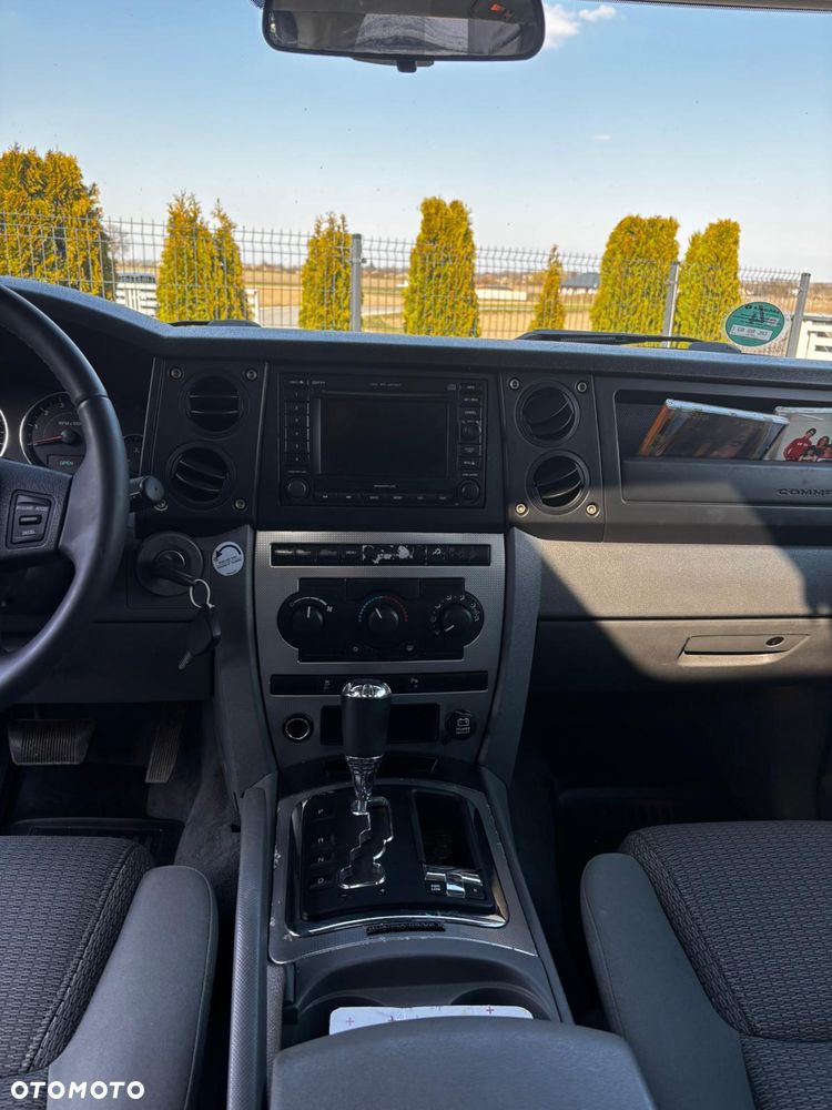 Jeep Commander 3.0 CRD Limited - 27