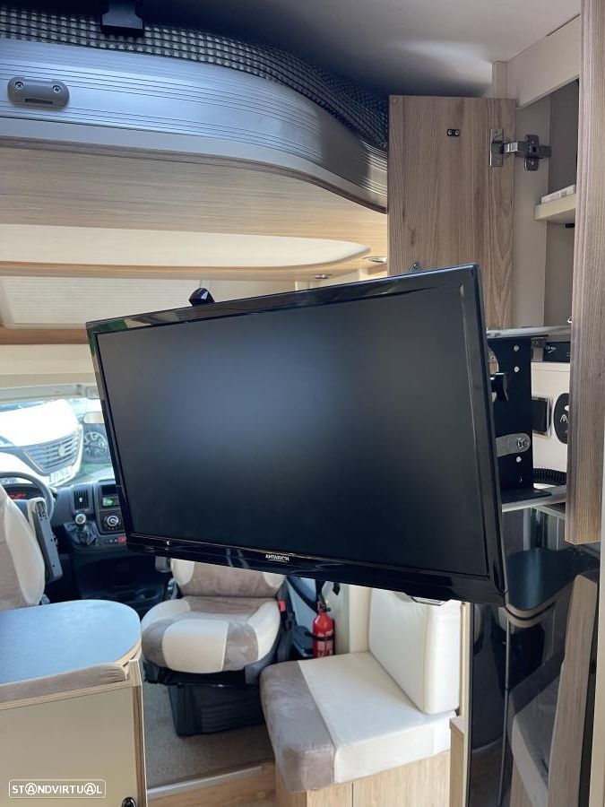 Bavaria Style T 706 c.central e basculante - 29