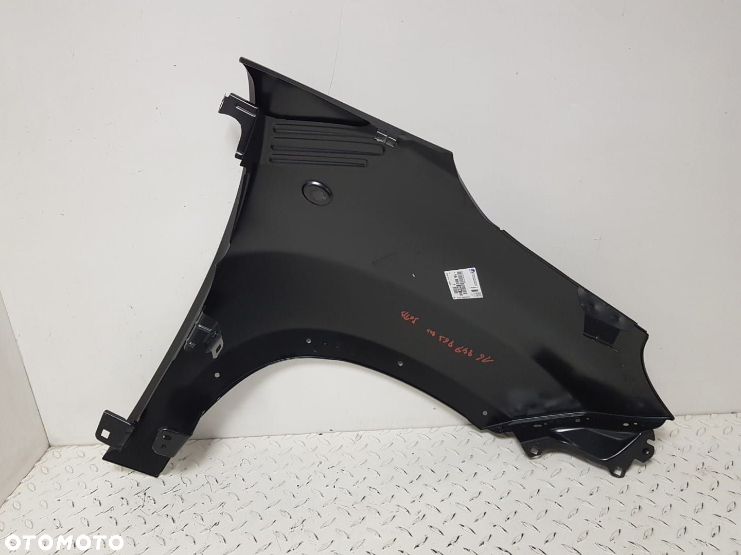 FABRYCZNIE NOWY ORYGINALNY BŁOTNIK LEWY LEWA FIAT 500L 12-22  16897869 - 5