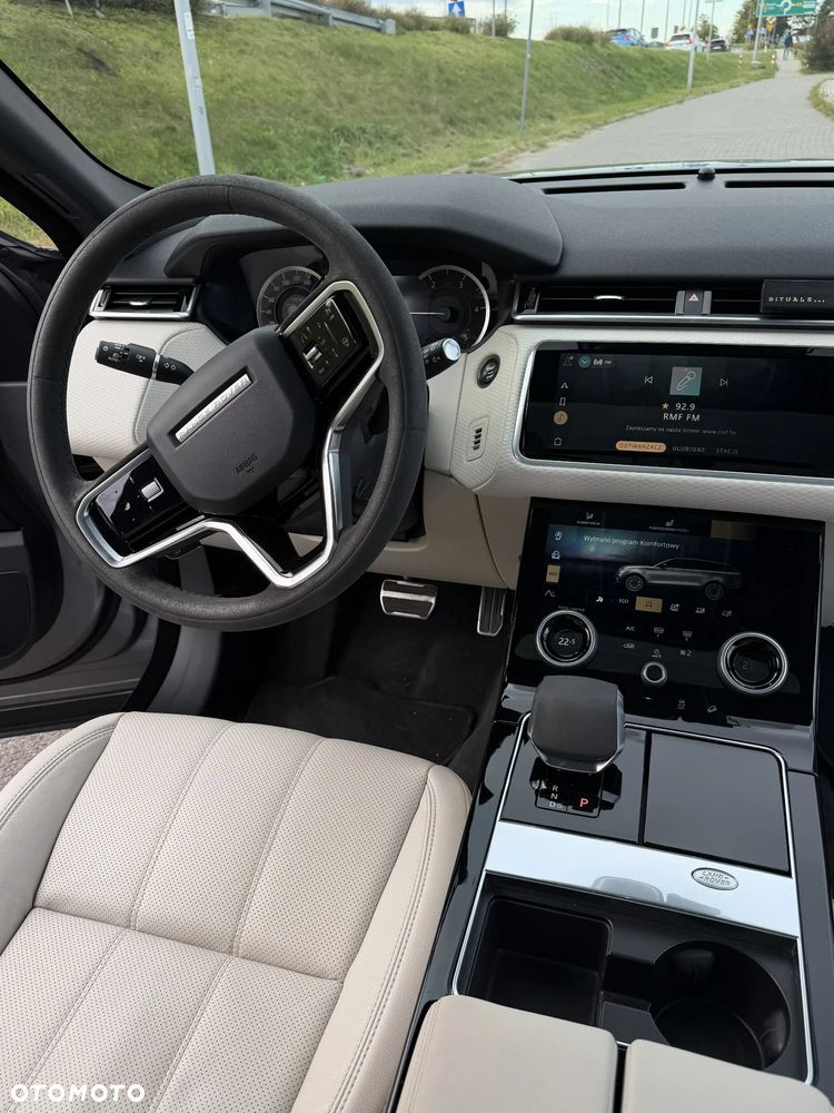 Land Rover Range Rover Velar 2.0 D200 mHEV R-Dynamic SE - 23