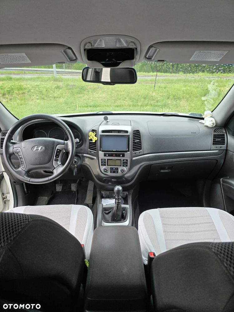 Hyundai Santa Fe - 5
