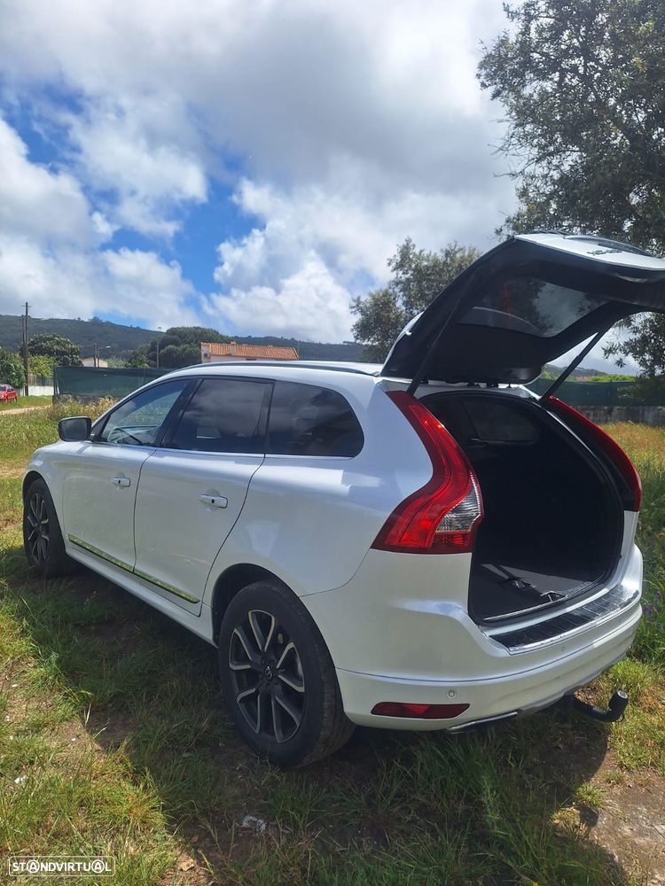Volvo XC 60 D4 Geartronic Summum - 7