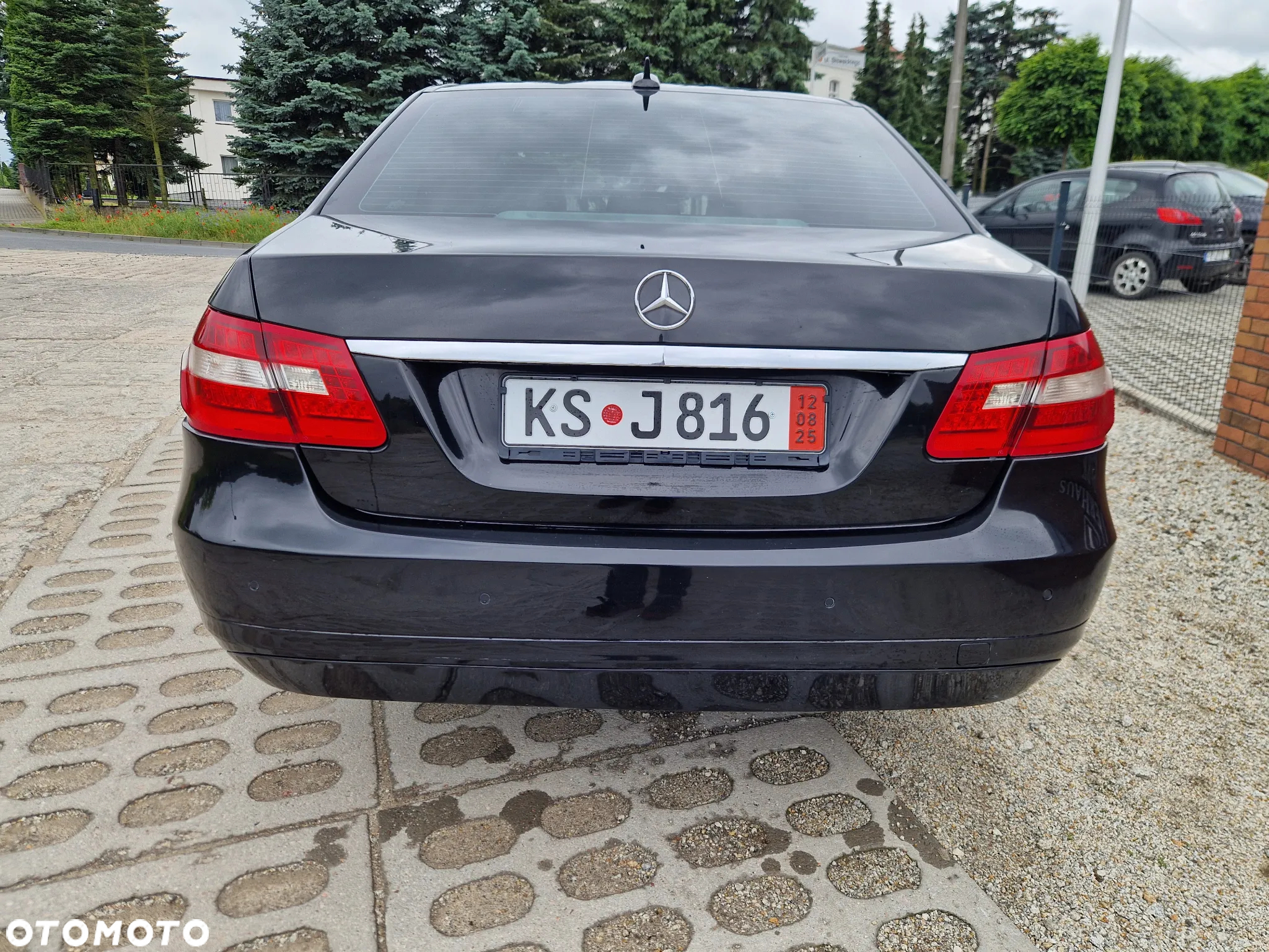 Mercedes-Benz Klasa E 200 T BlueTEC 7G-TRONIC Avantgarde - 10