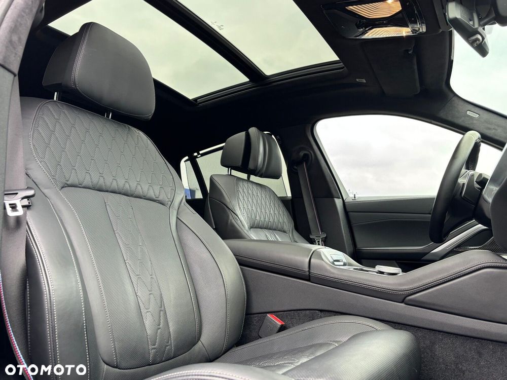 BMW X6 - 16