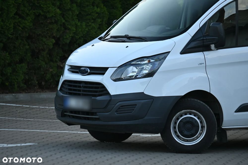 Ford TRANSIT CUSTOM - 10