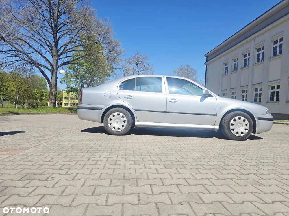 Skoda Octavia 1.9 TDI Tour - 11