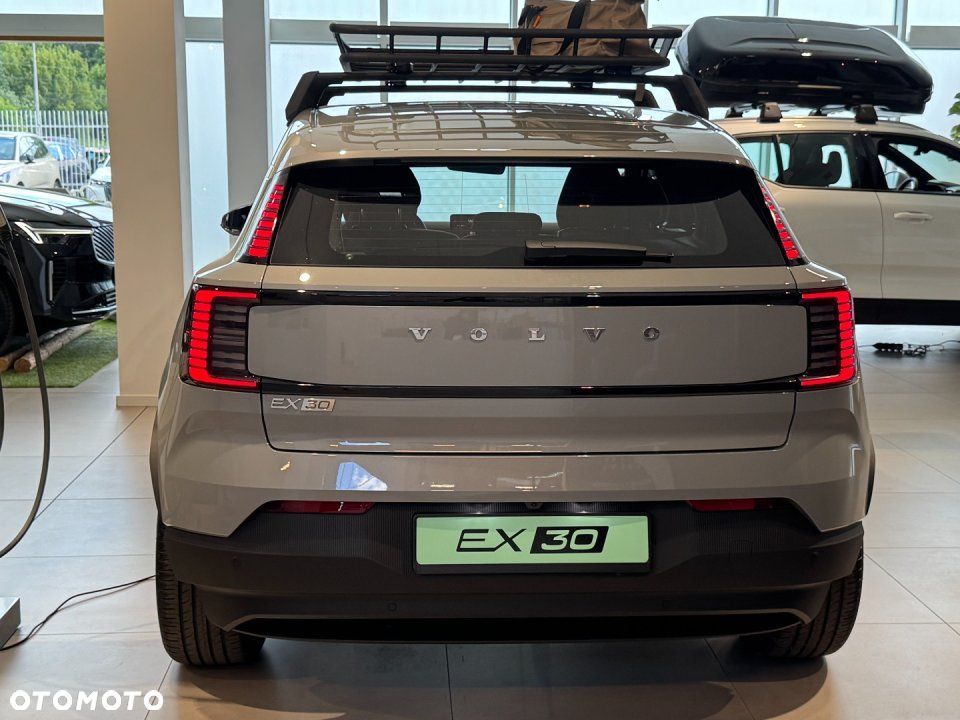 Volvo EX30 - 5