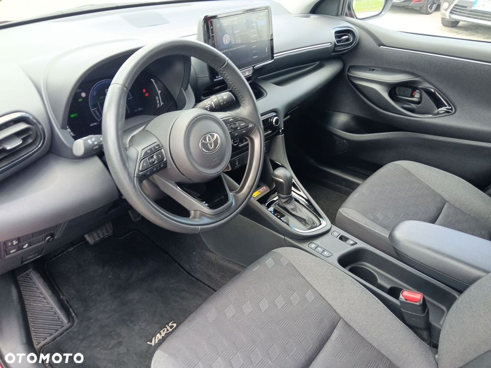 Toyota Yaris Hybrid 1.5 Style - 12