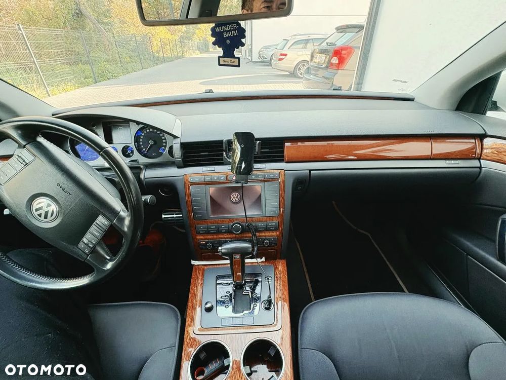Volkswagen Phaeton 2007 photo 3