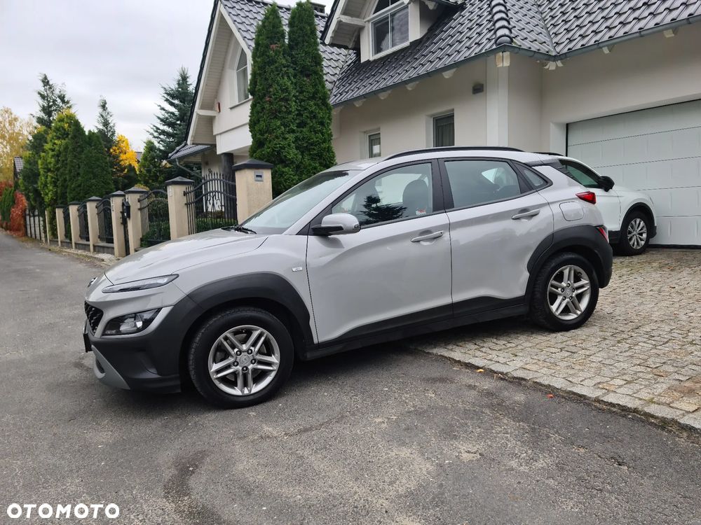 Hyundai Kona - 16