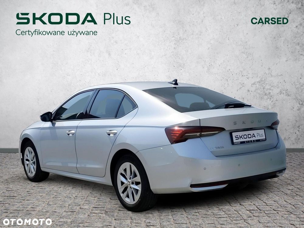 Skoda Octavia 1.5 TSI mHEV Selection DSG - 4