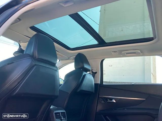 Peugeot 5008 1.2 PureTech Allure EAT8 - 46