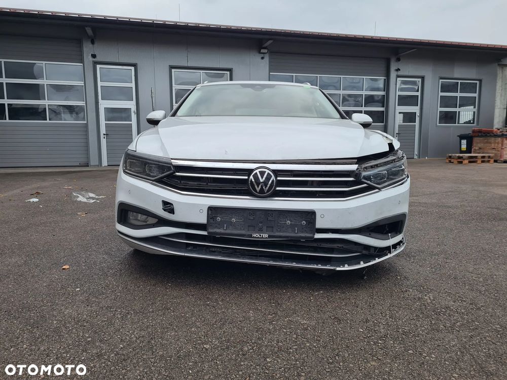 Volkswagen Passat 2.0 TDI SCR Style DSG - 6