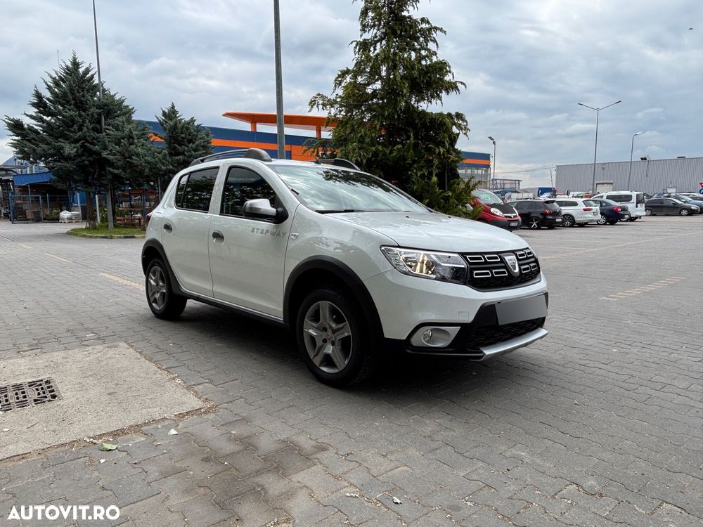 Dacia Sandero Stepway ECO-G 100 MT6 Comfort - 4