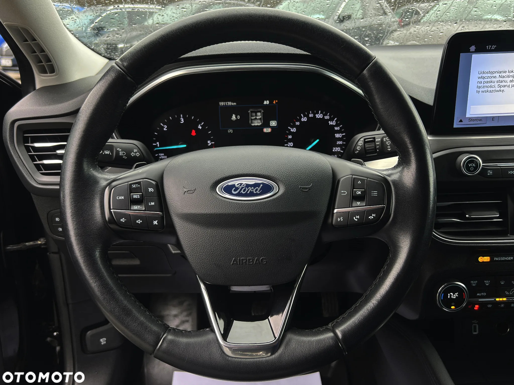 Ford Focus Turnier 1.5 EcoBlue Start-Stopp-System TITANIUM - 24