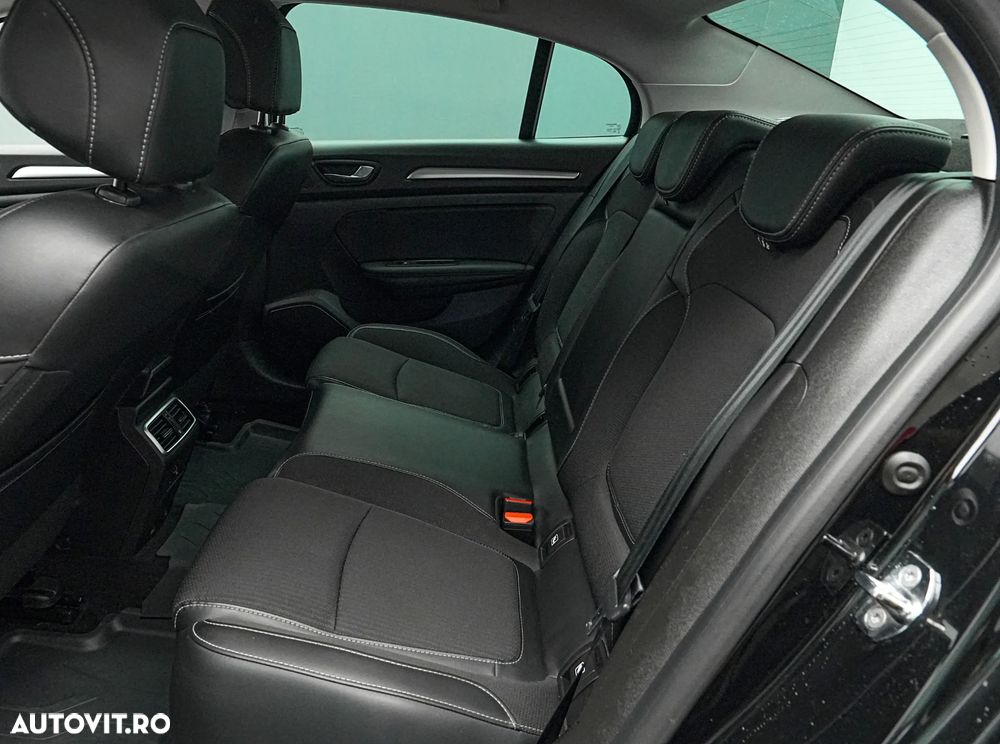 Renault Megane TCe 140 GPF EDC Equilibre - 16