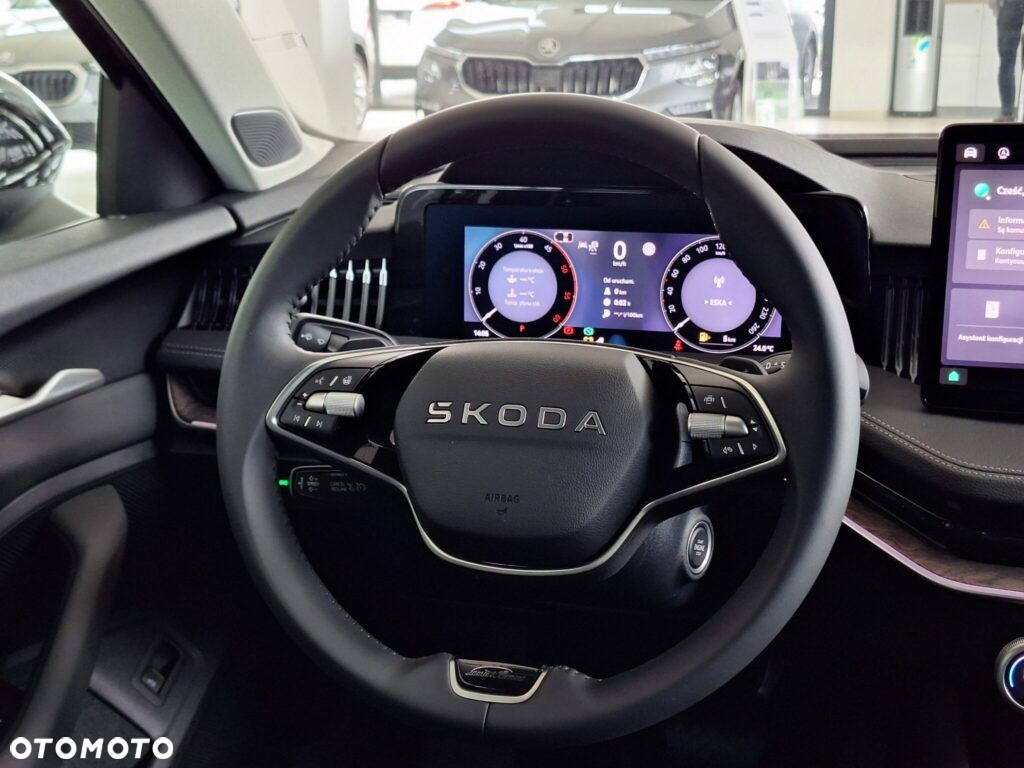 Skoda Superb 2.0 TDI SCR 4x4 L&K DSG - 20