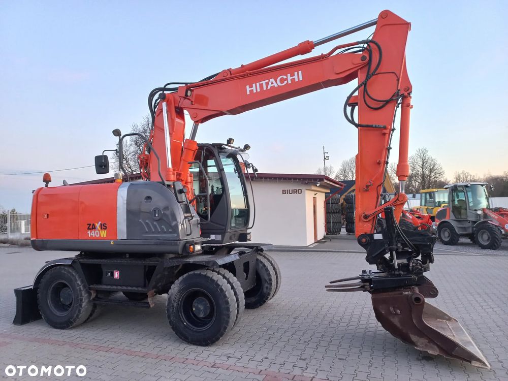 Hitachi ZX140 ROTOTILT - 13