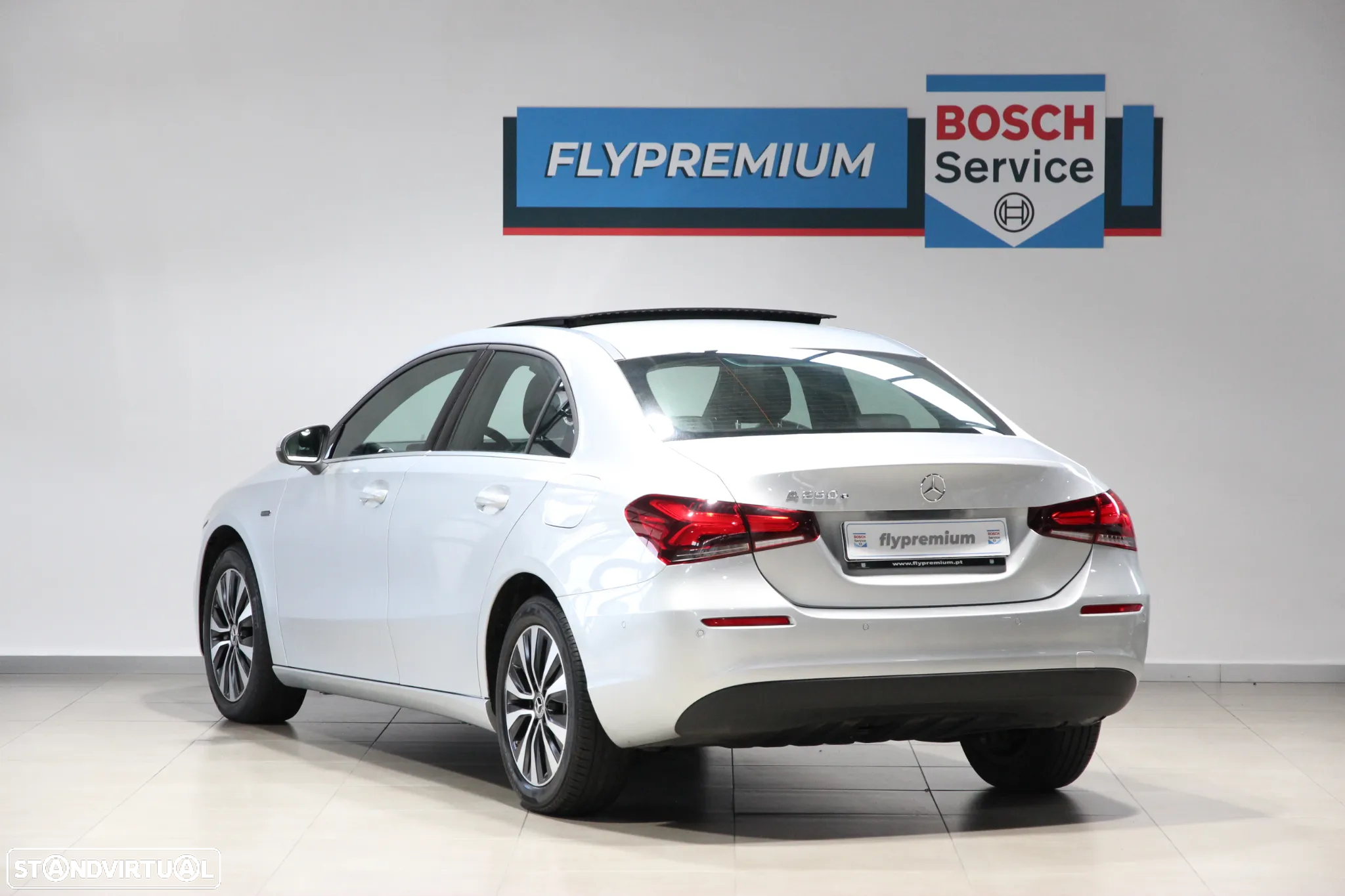 Mercedes-Benz A 250 Limousine e Progressive - 4