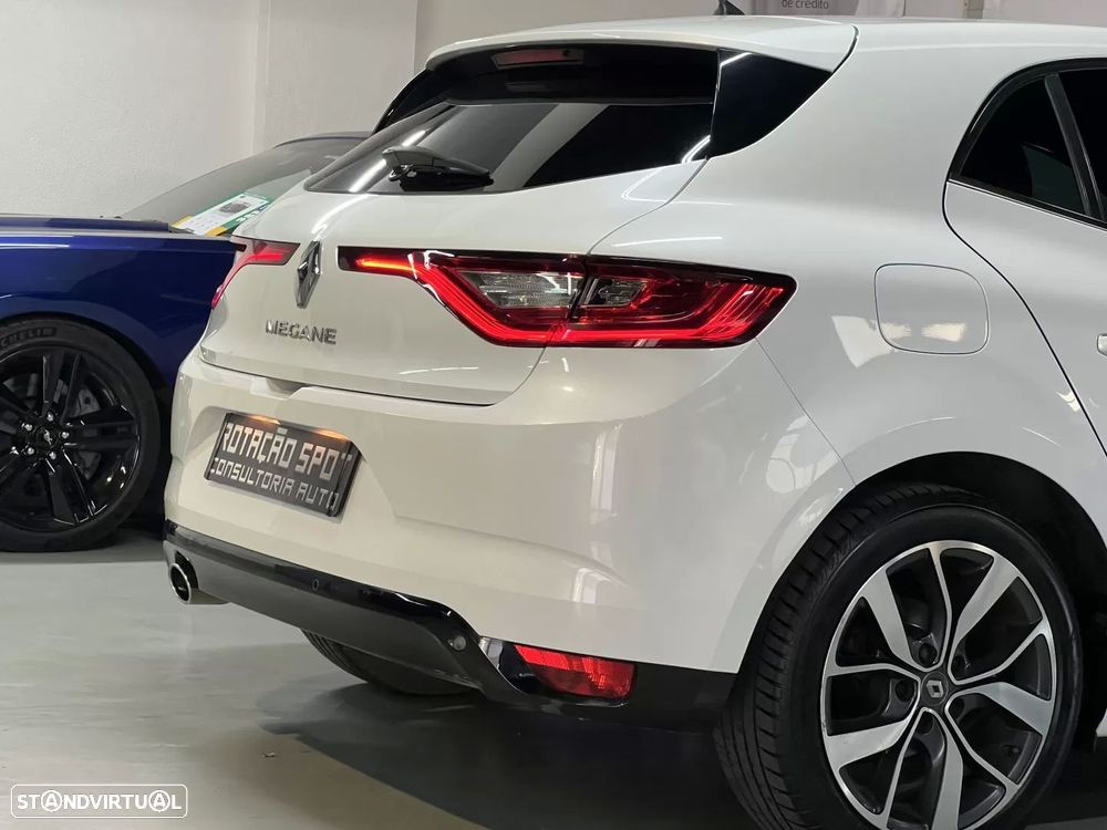 Renault Mégane ENERGY TCe 130 INTENS - 17