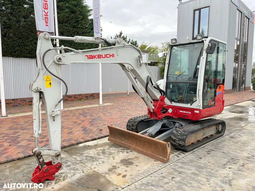 Takeuchi TB 240 - 3