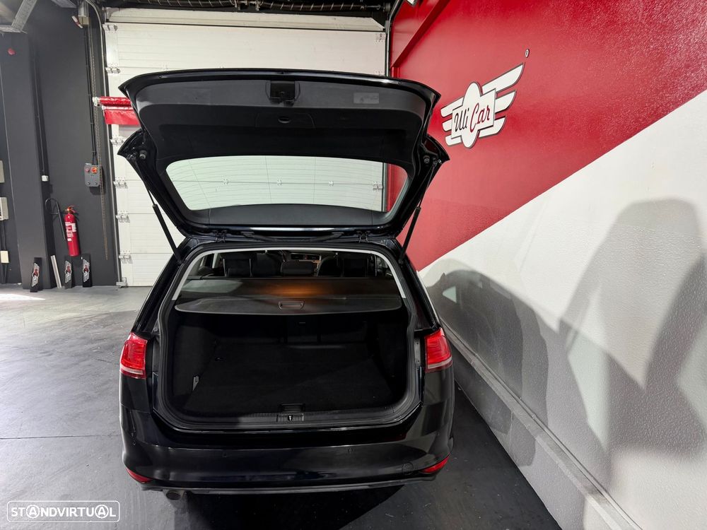 VW Golf Variant 1.6 TDi BlueMotion Confortline - 41
