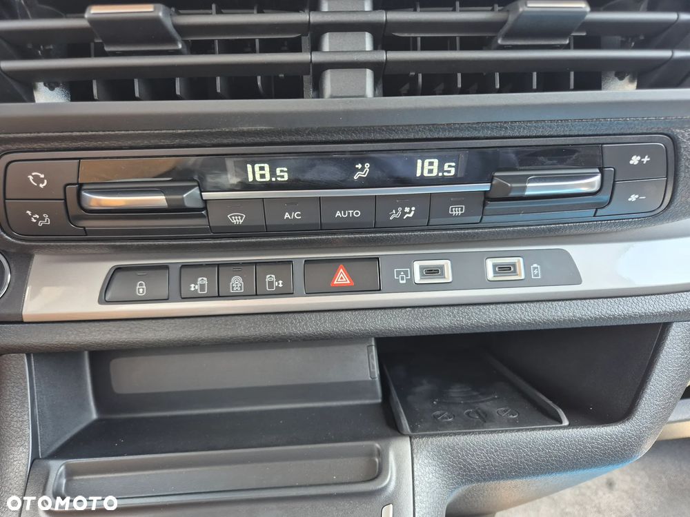 Citroën SpaceTourer 2.2 BlueHDi XL Plus EAT8 - 18