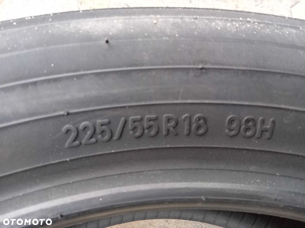 Opona TOYO R37  225/55R18 - 6