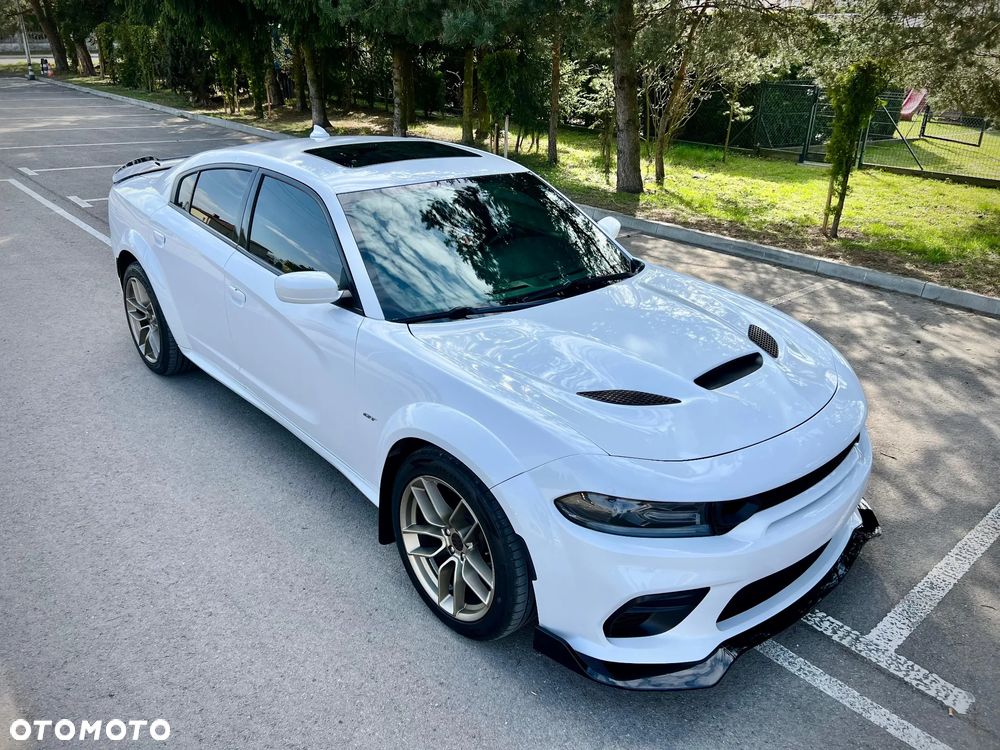 Dodge Charger - 1