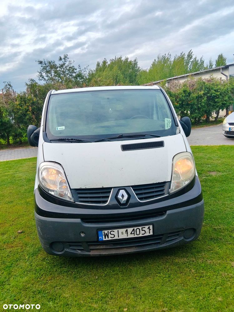 Renault Trafic - 1