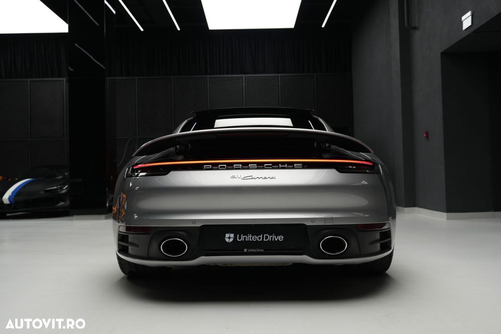 PORSCHE 911 2022 — imagine 31