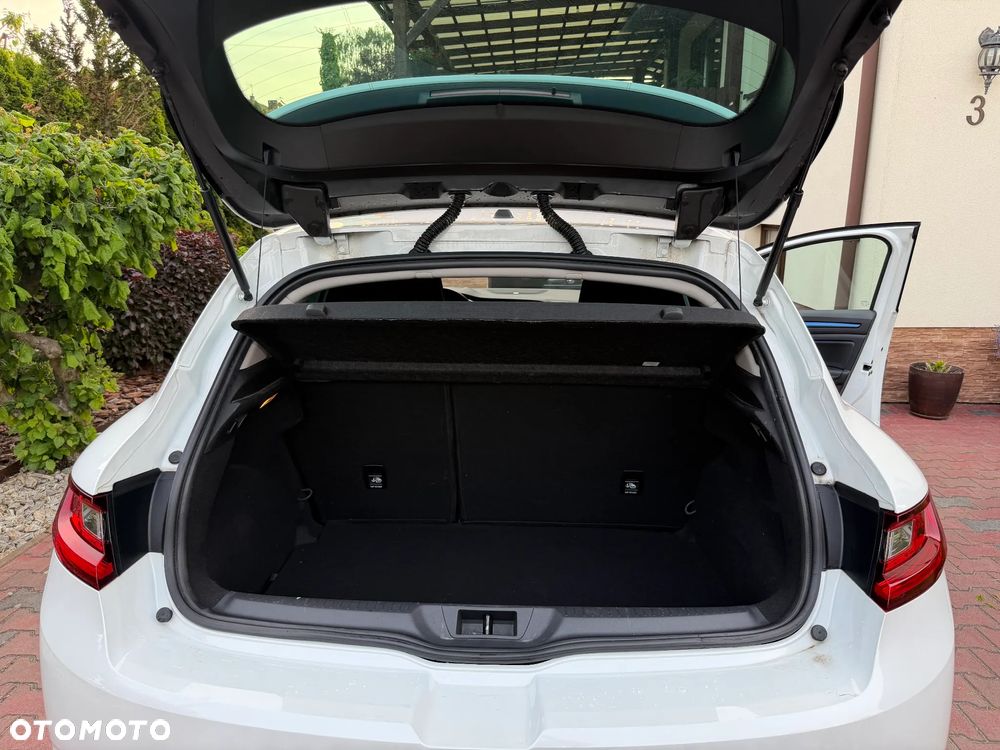 Renault Megane 1.6 TCe GT EDC - 12