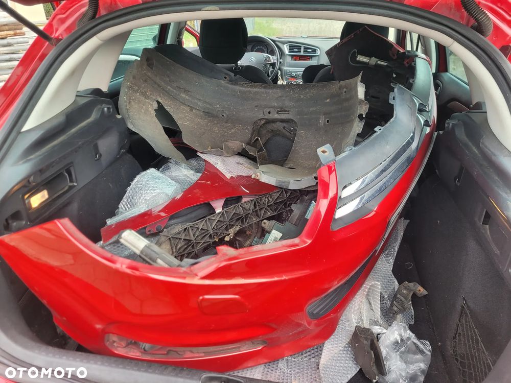 Citroën C4 1.6 HDi Attraction - 8